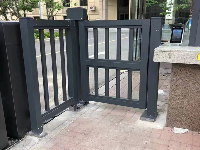 小区道闸合作案例